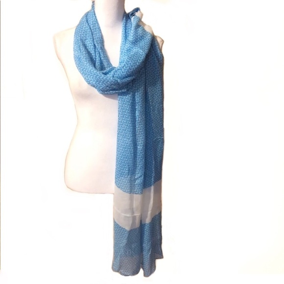 Michael Michael Kors MK Logo Scarf - Picture 3 of 3